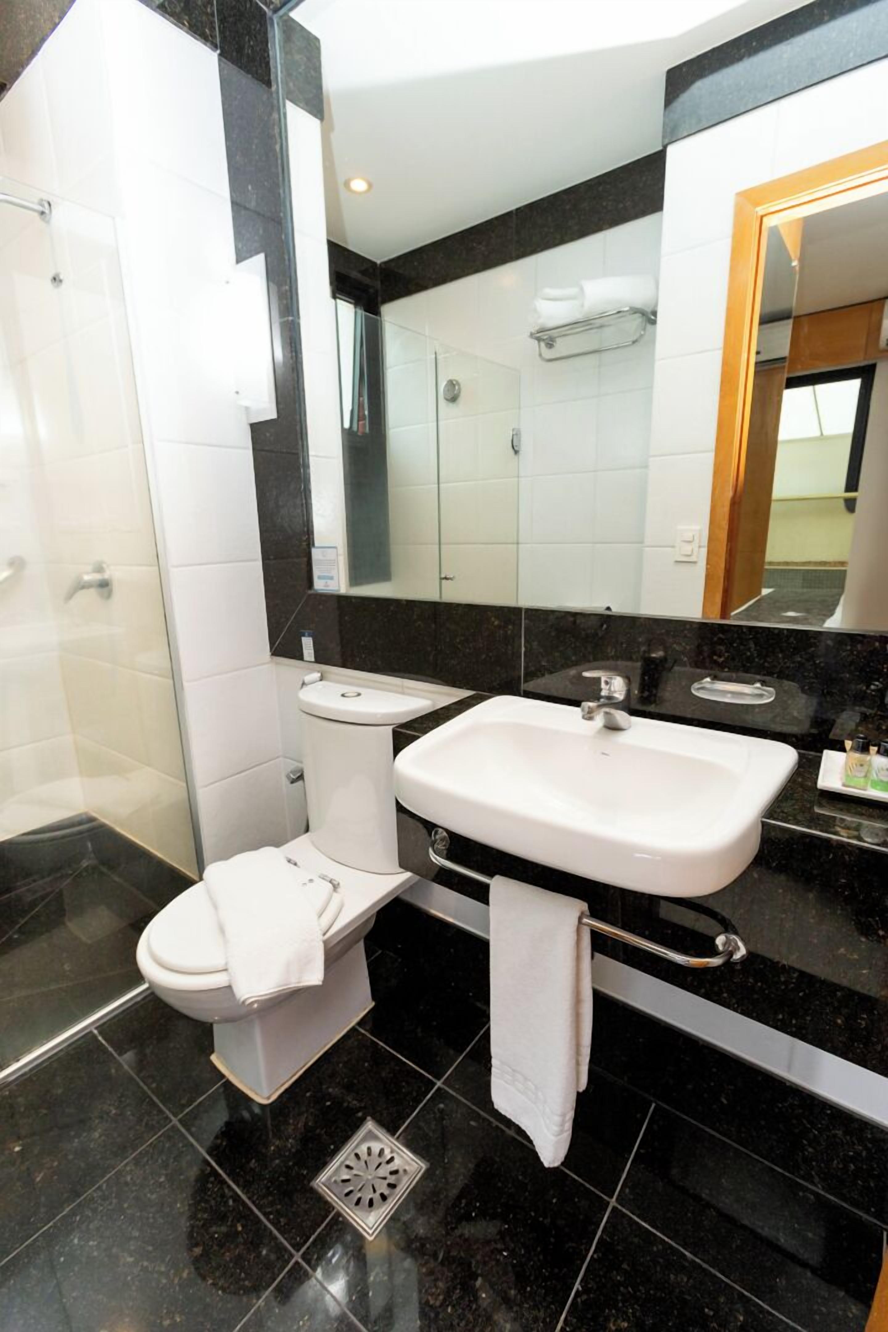 1 bedroom, minibar, in-room safe, desk