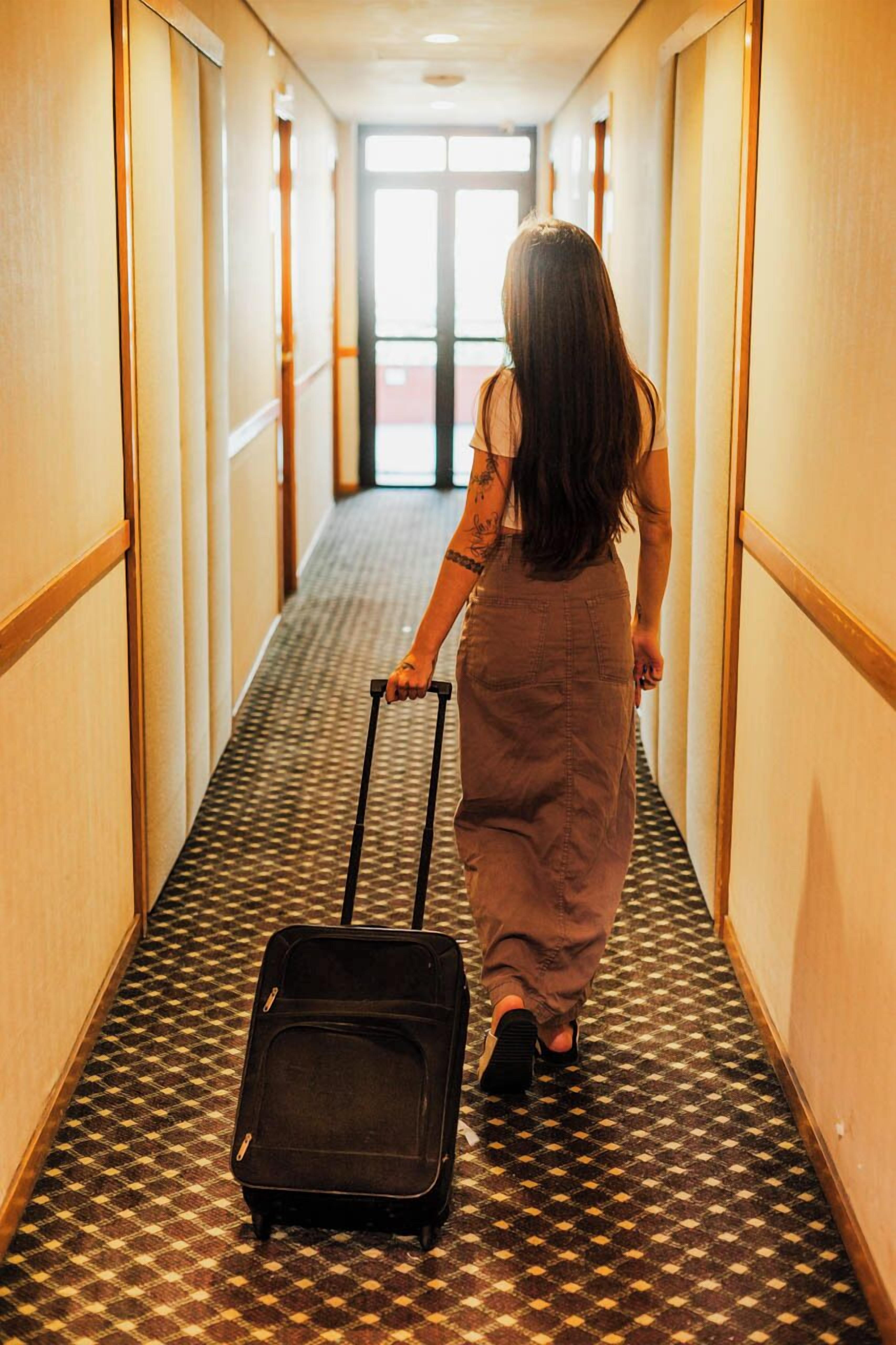 handrails in hallways