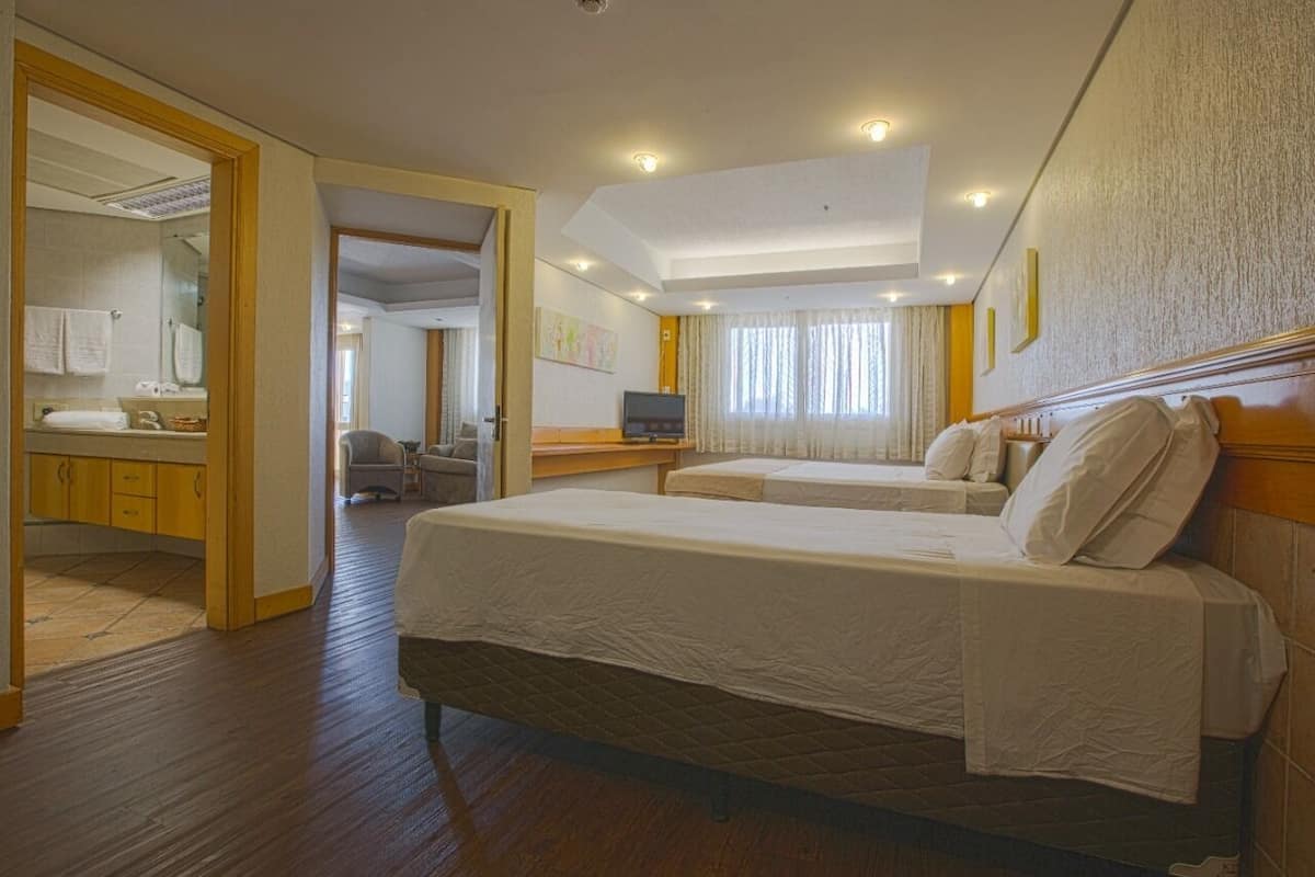 Suite | Een minibar, gratis wifi, beddengoed