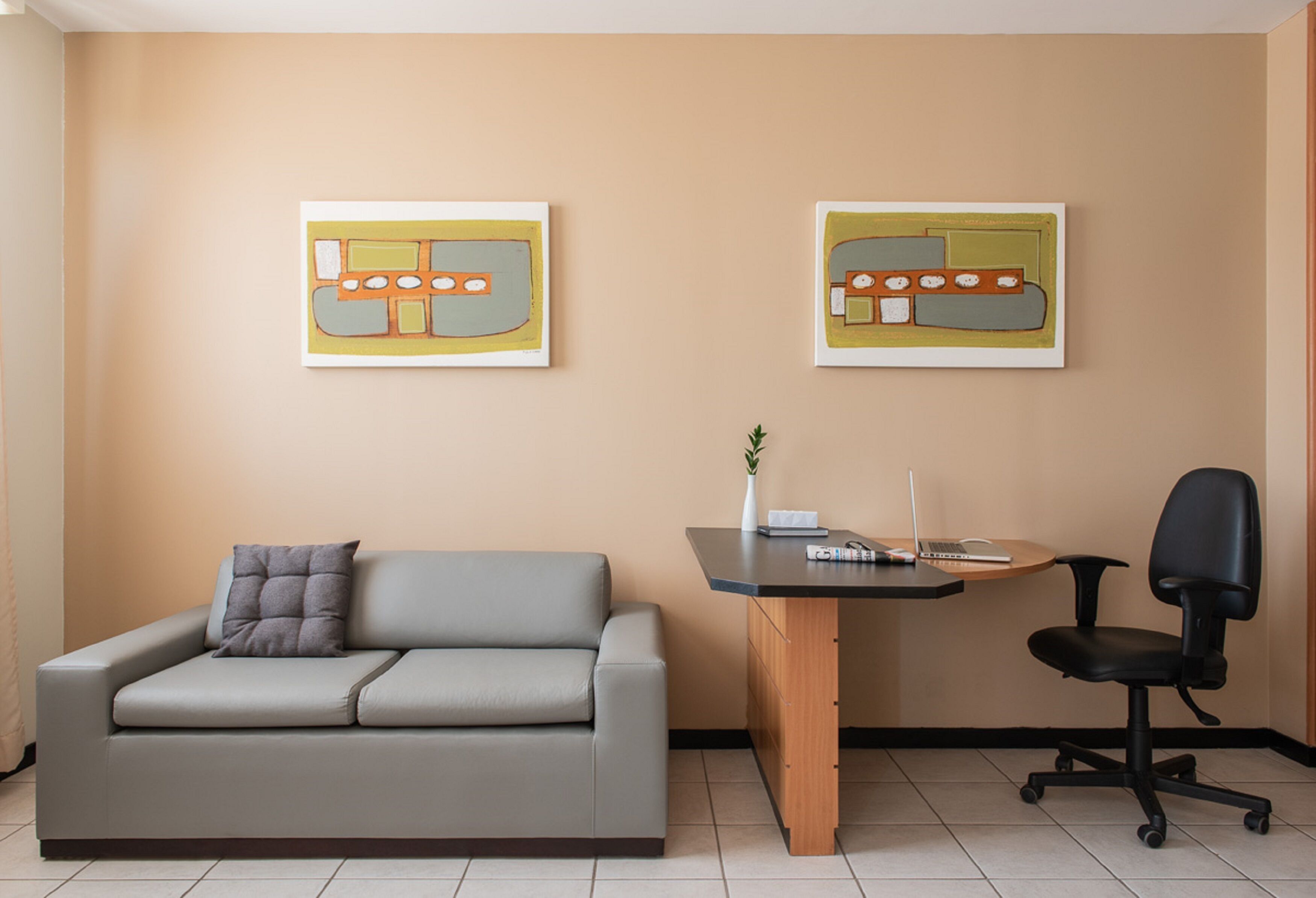 minibar, in-room safe, desk, laptop workspace