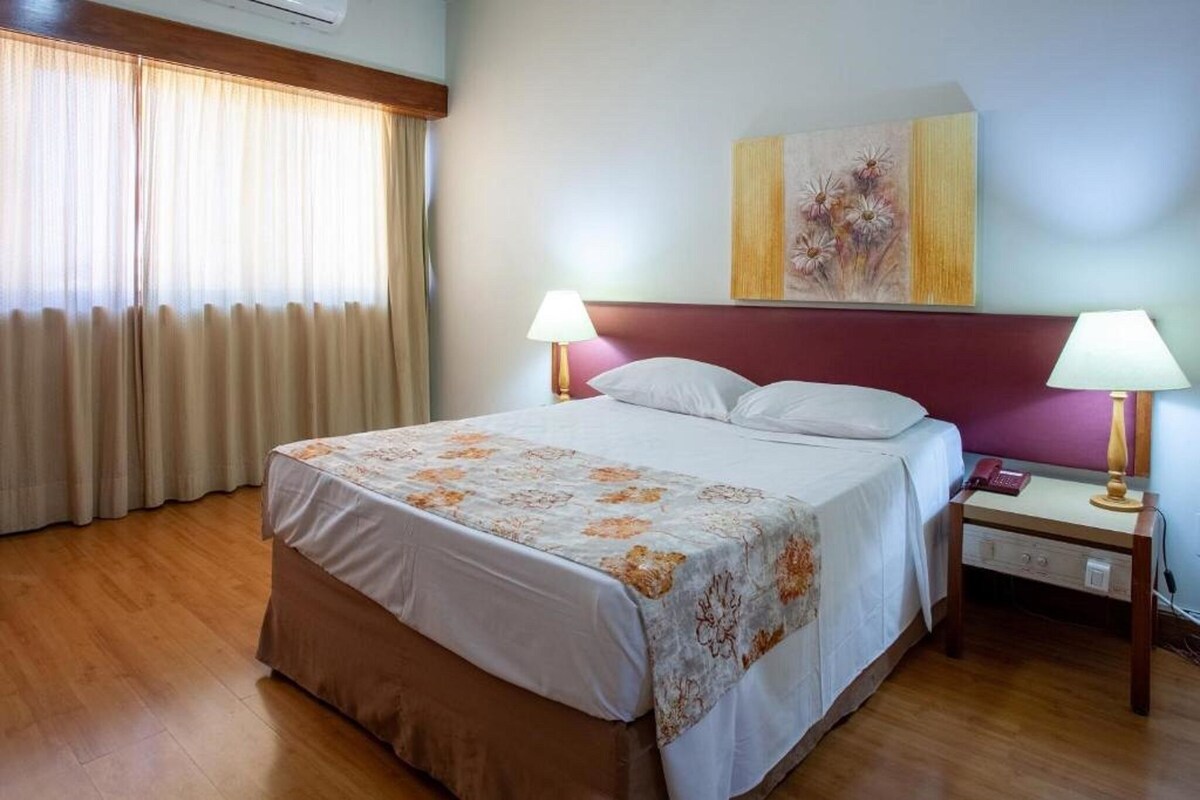 Desk, blackout drapes, WiFi (free), bed sheets