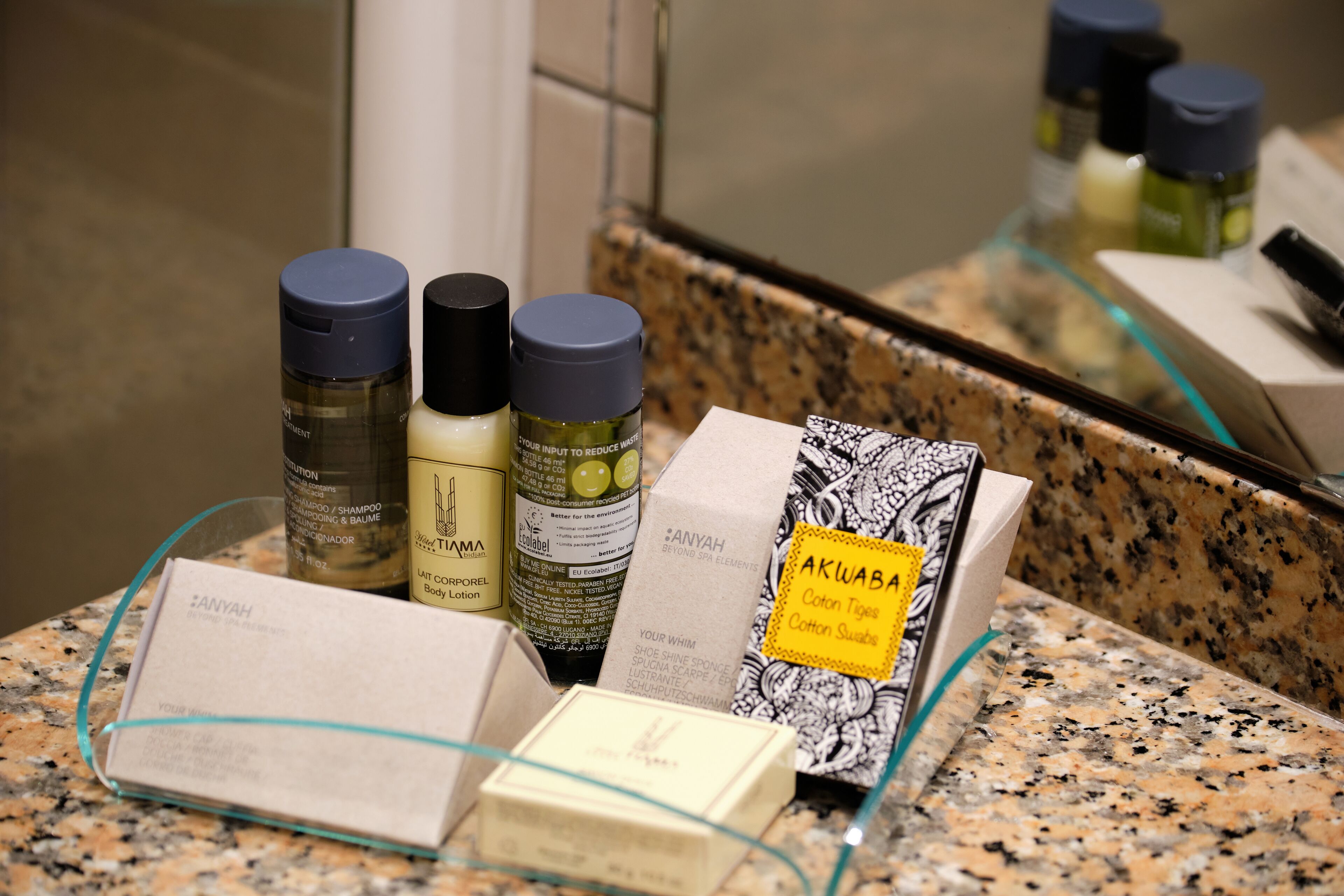 shower, free toiletries, hair dryer, bidet