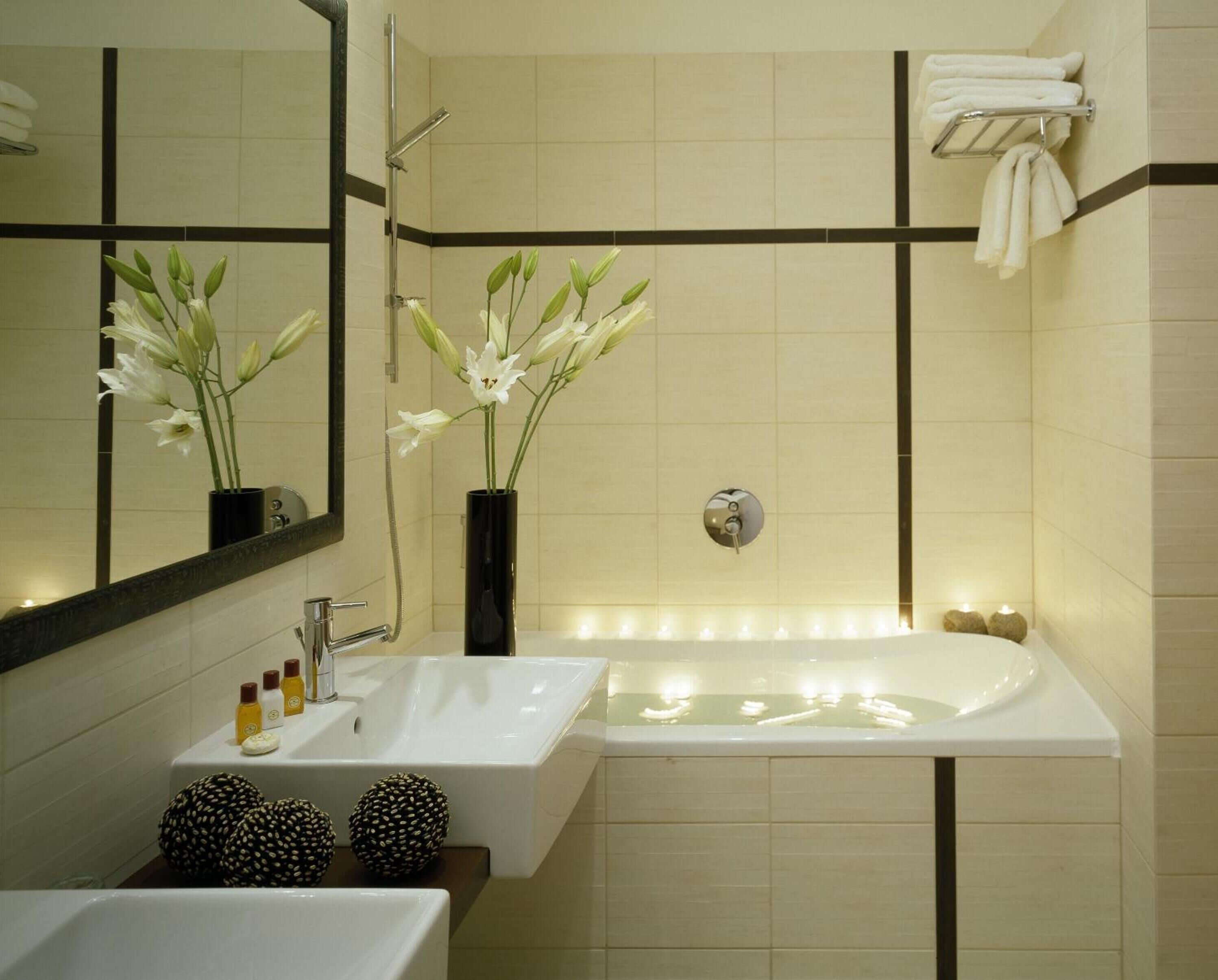 free toiletries, hair dryer, towels