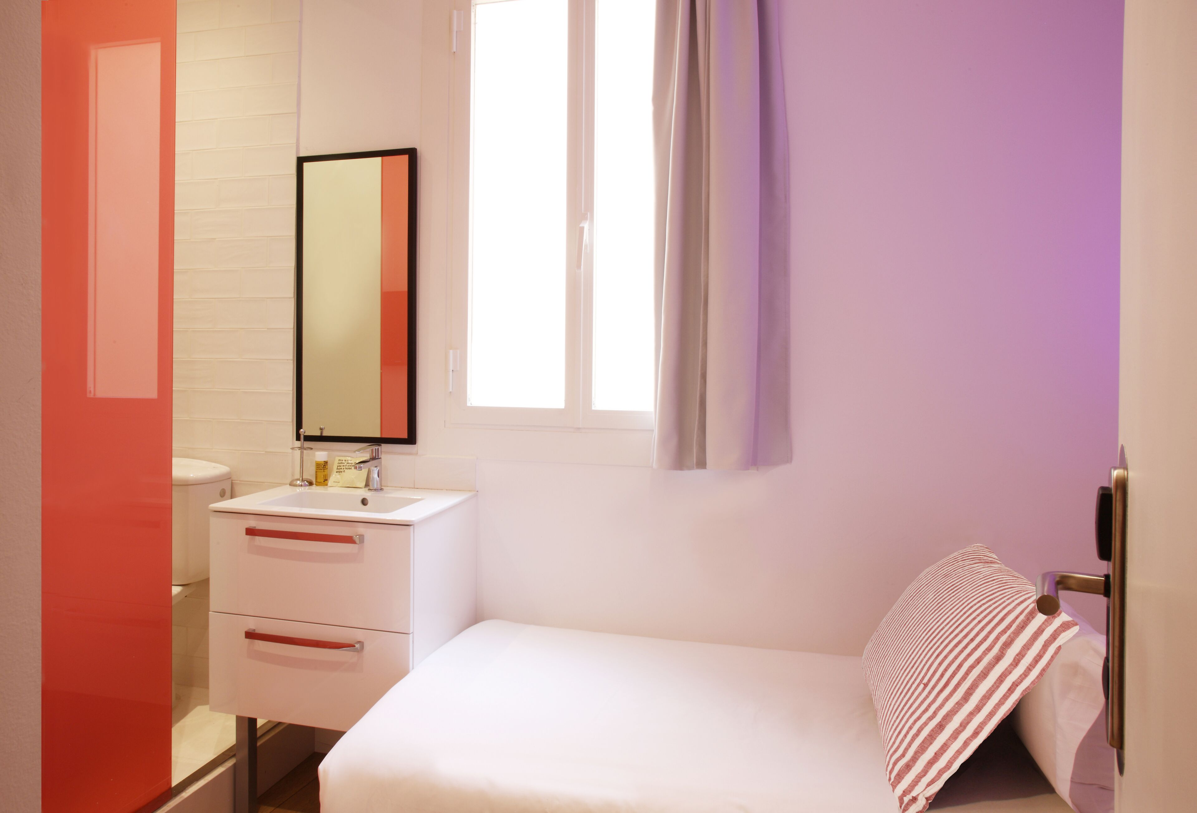 Foto - Chic & Basic Tallers Hostal