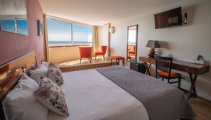 Comfort-Zimmer, Meerblick | Hochwertige Bettwaren, Zimmersafe, Schreibtisch