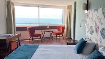 Superior Room, Sea View | 1 bedroom, premium bedding, in-room safe, desk