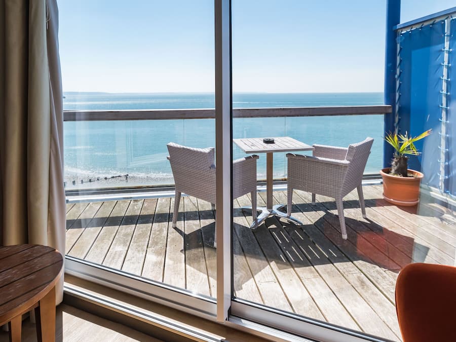 Quarto conforto, sacada, vista para o mar | Roupas de cama premium, cofres nos quartos, escrivaninha