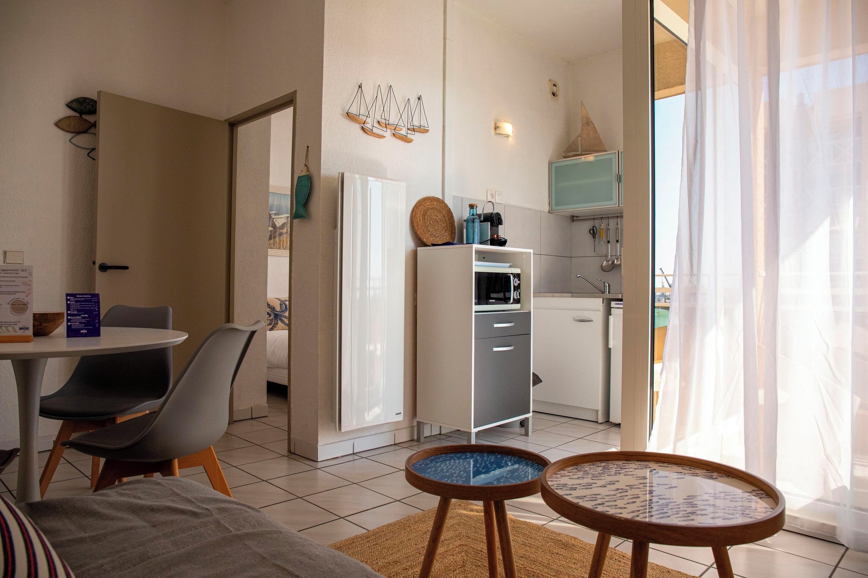Standaard appartement | Privékeuken | Een koffiezetapparaat/waterkoker, een waterkoker