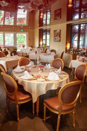 Lounas ja illallinen