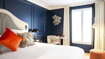 Studio (Parisien) | Premium bedding, in-room safe, soundproofing, free WiFi