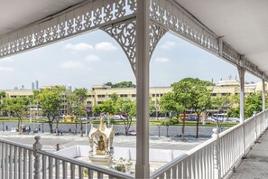 บริเวณภายนอก