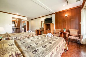 Minibar, in-room safe, desk, free WiFi - Royal Ivory Sukhumvit Nana (Bangkok)