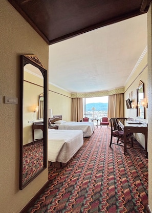Quarto superior | 1 quarto, frigobar, cofres nos quartos, escrivaninha