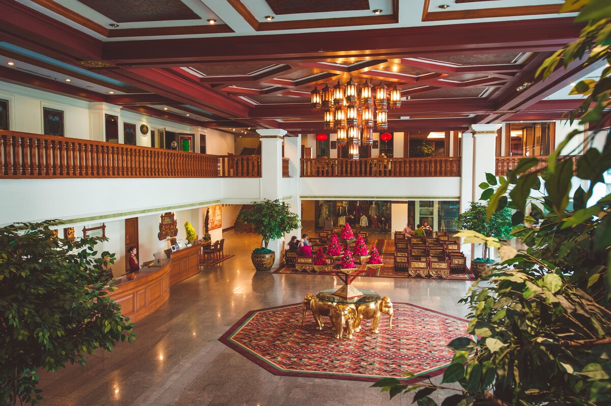 The Empress Hotel Chiang Mai
