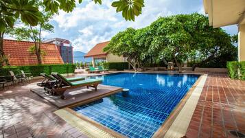 Alberca al aire libre