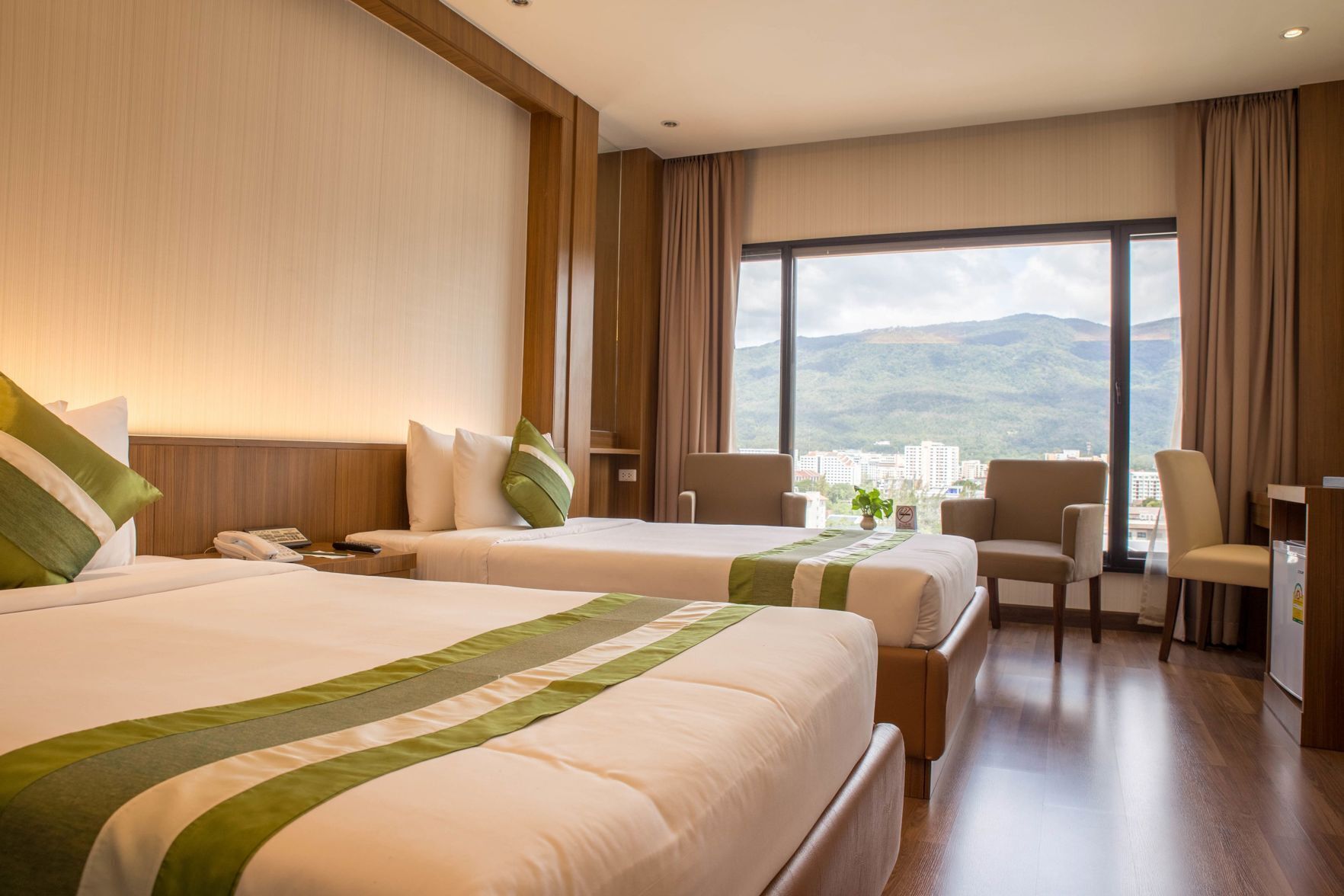 In-room safe, desk, blackout curtains, free WiFi