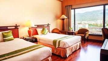 Superior Twin Room | In-room safe, desk, blackout drapes, free WiFi