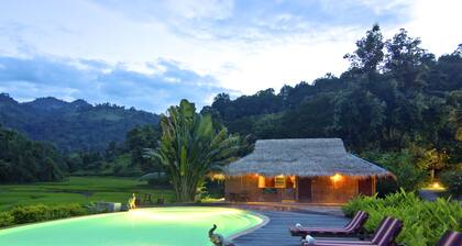 Hmong Hilltribe Lodge