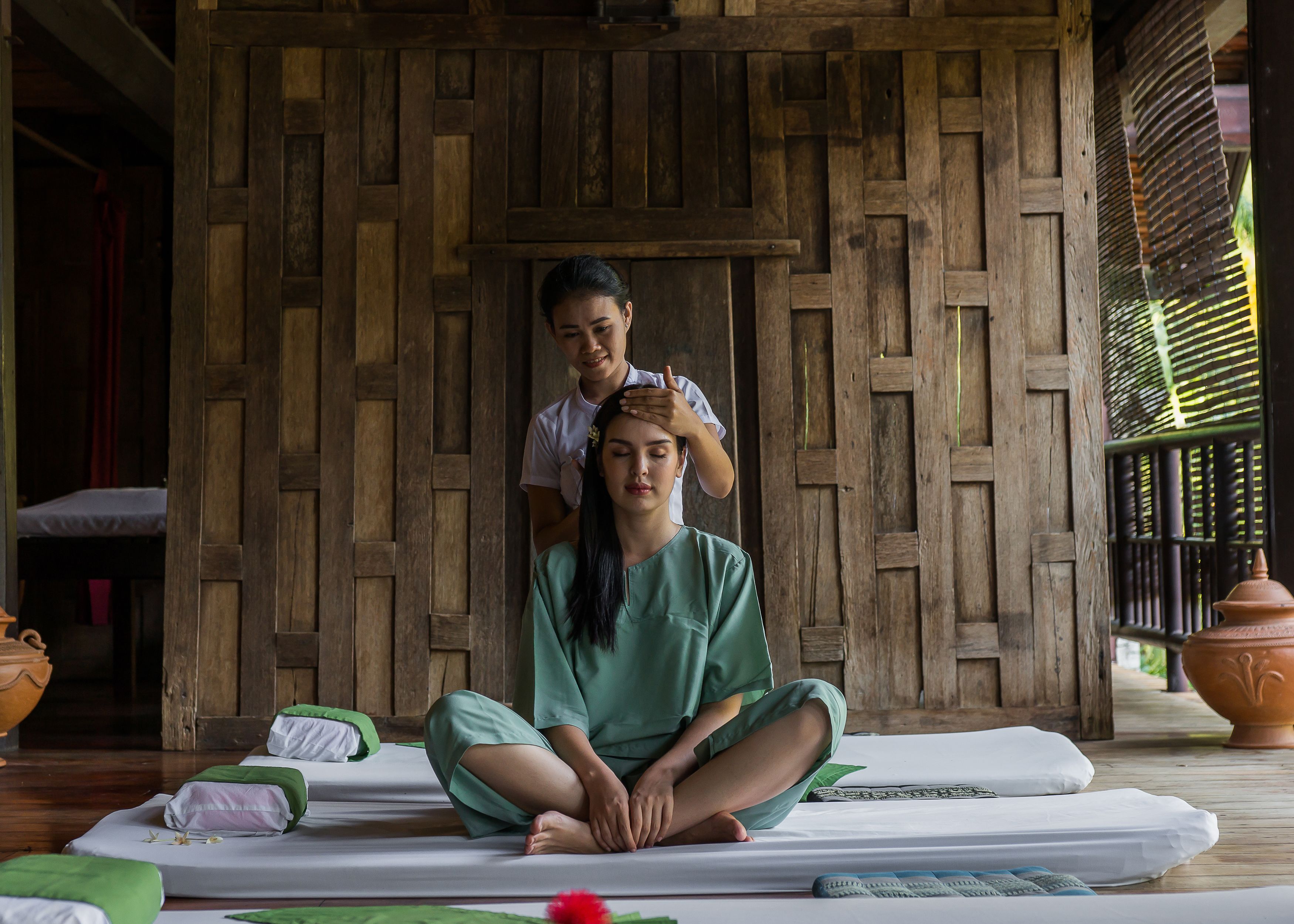 双人护理室、身体护理、芳香疗法、泰式按摩、身体磨砂、面部护理