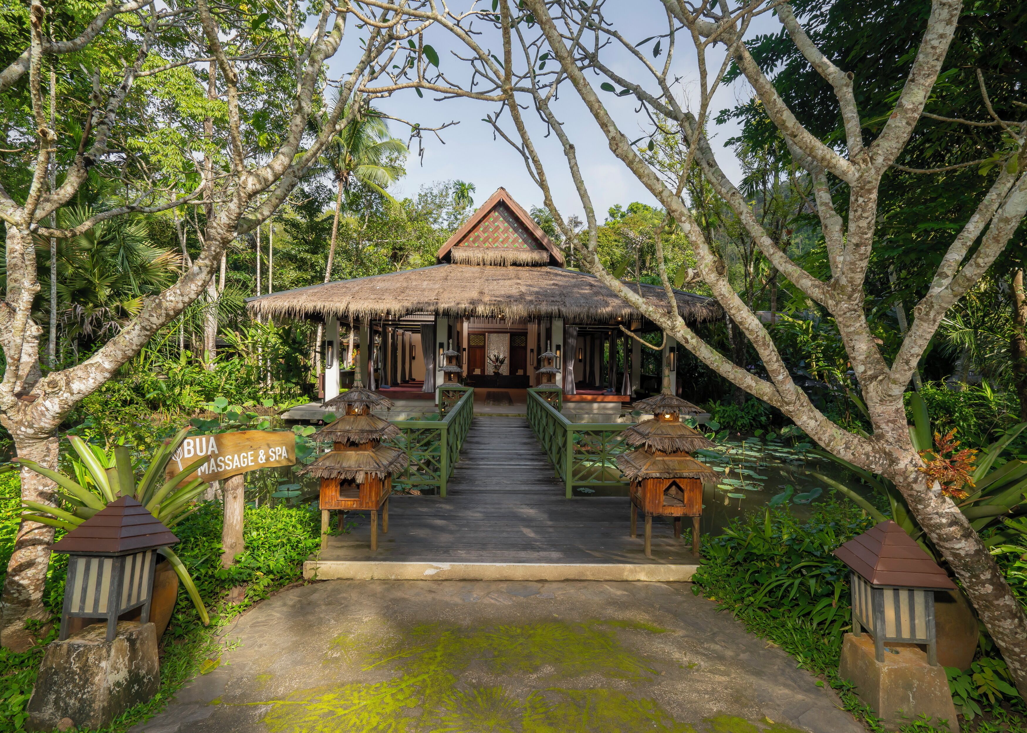 Salas de tratamiento para parejas, tratamientos corporales, aromaterapia