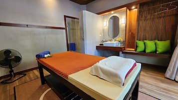 Salas de tratamiento para parejas, tratamientos corporales, aromaterapia