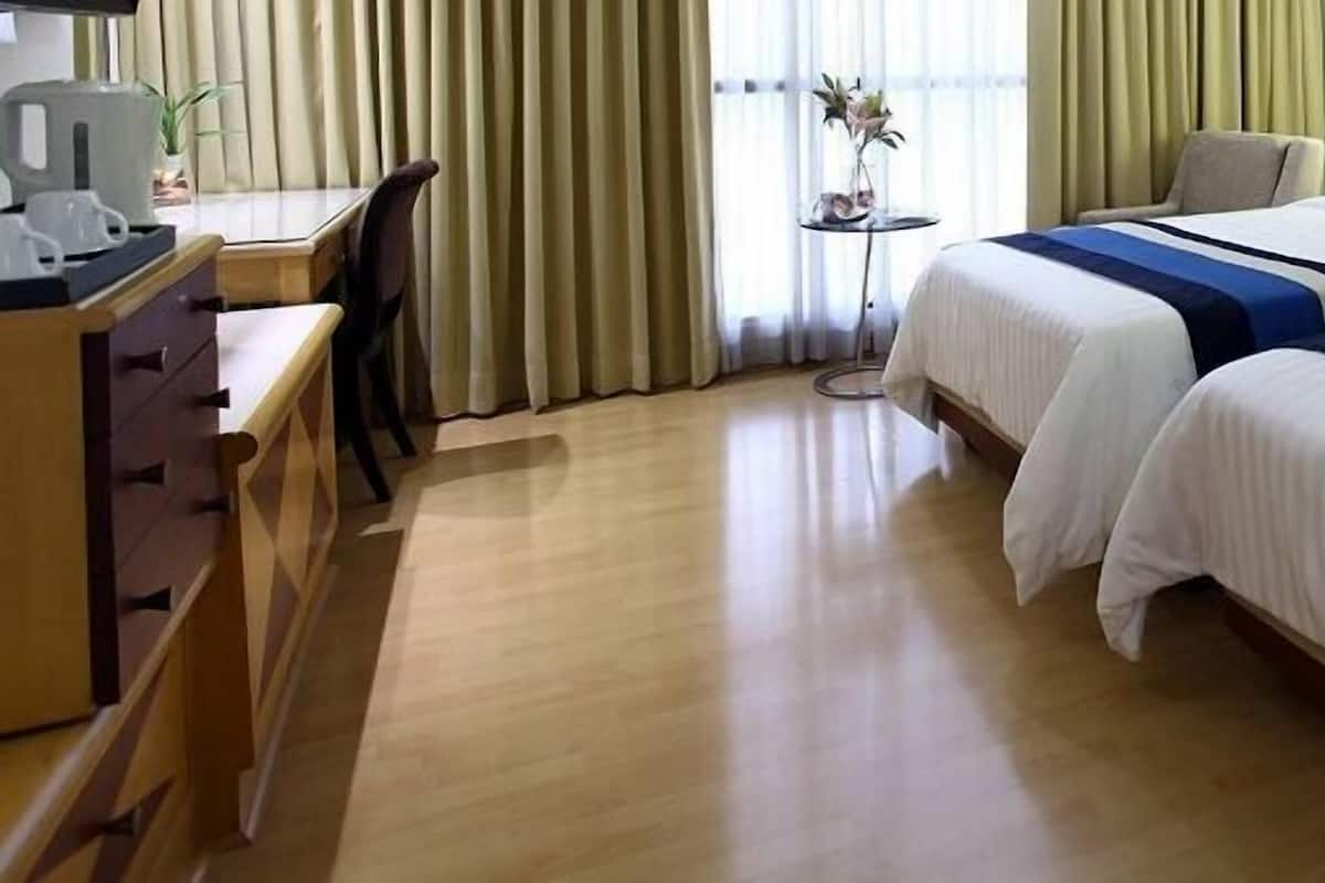 Coffres-forts dans les chambres, bureau, rideaux occultants