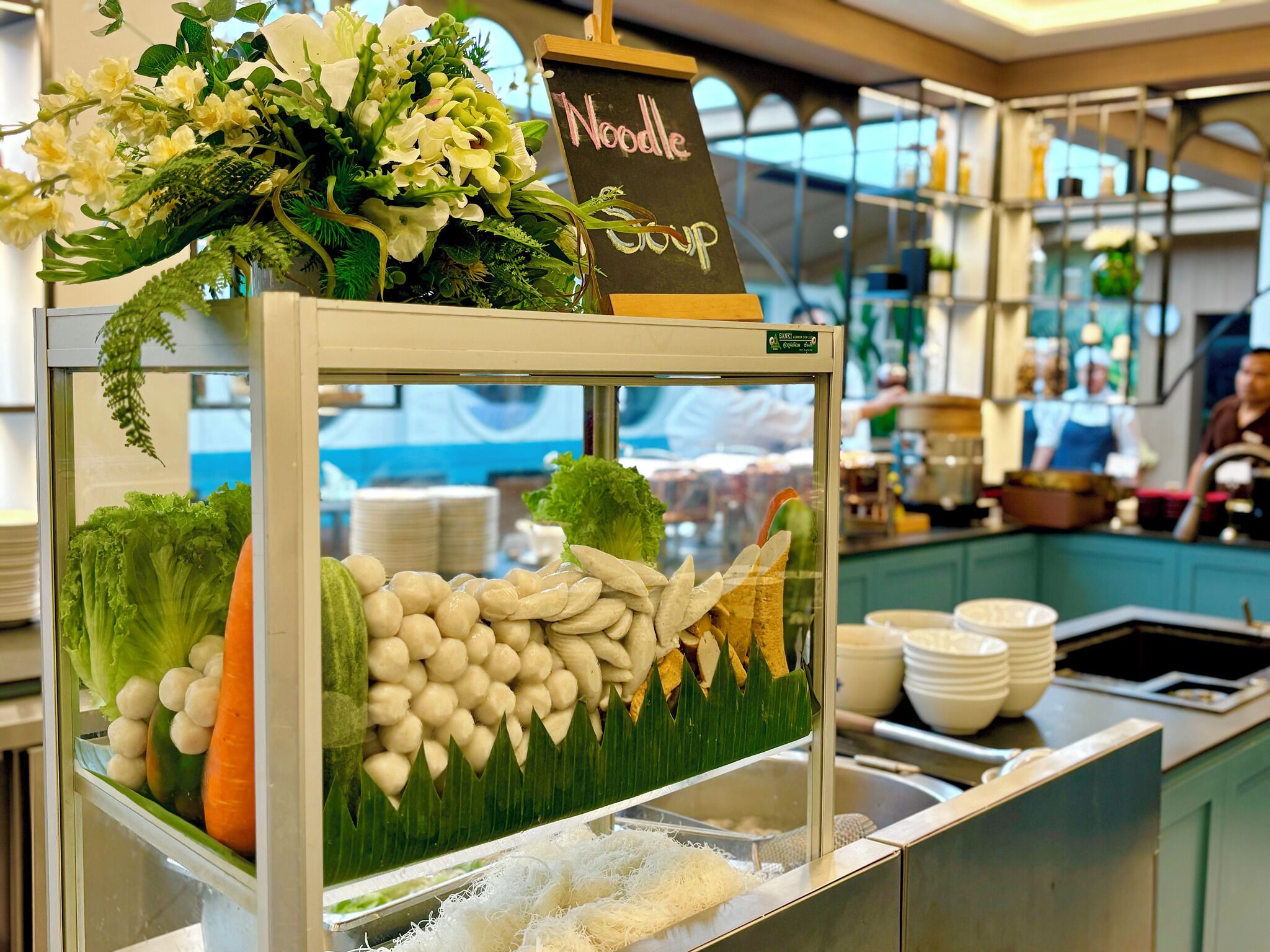 Café da manhã com buffet todos os dias mediante uma taxa