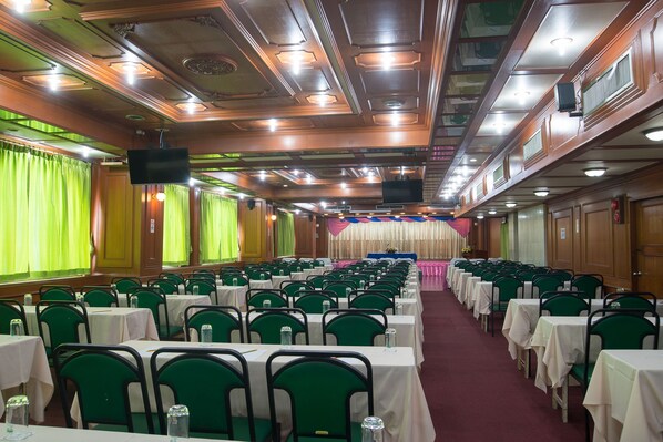 สถานที่จัดงานประชุม