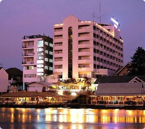 Ayothaya Riverside Hotel