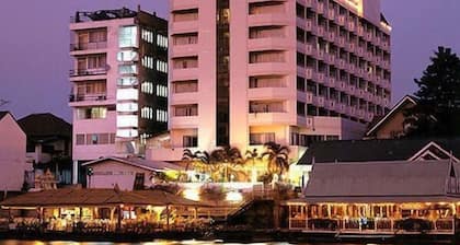 Ayothaya Riverside Hotel