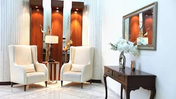 Sala de estar en el lobby