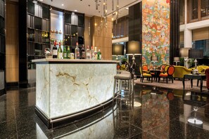 2 μπαρ/lounge