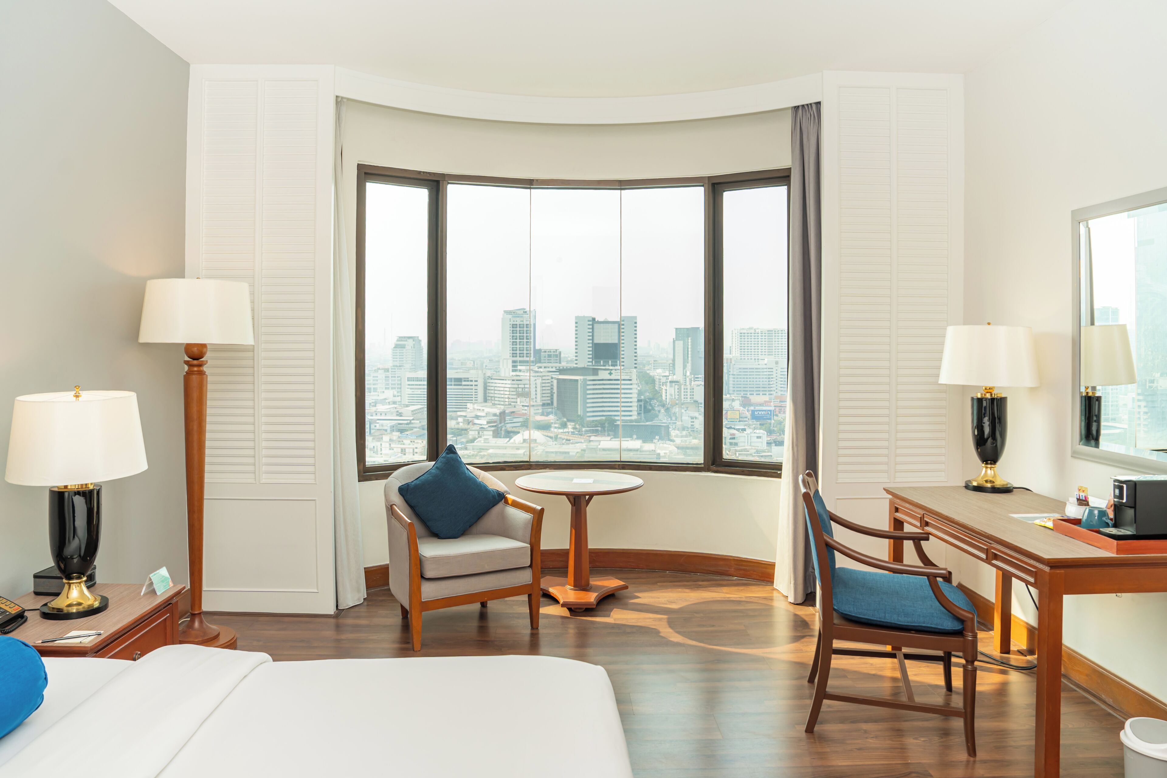 Sky View Premier Room | City view