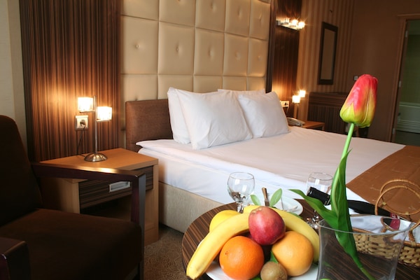 Superior Room, Multiple Beds | Free minibar items, in-room safe, desk, blackout drapes
