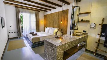 1 Schlafzimmer, Minibar, Zimmersafe, kostenloses WLAN