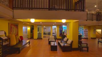 Kawasan tempat duduk lobi