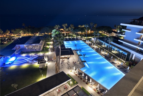 Acanthus Cennet Barut Collection - Ultra All Inclusive