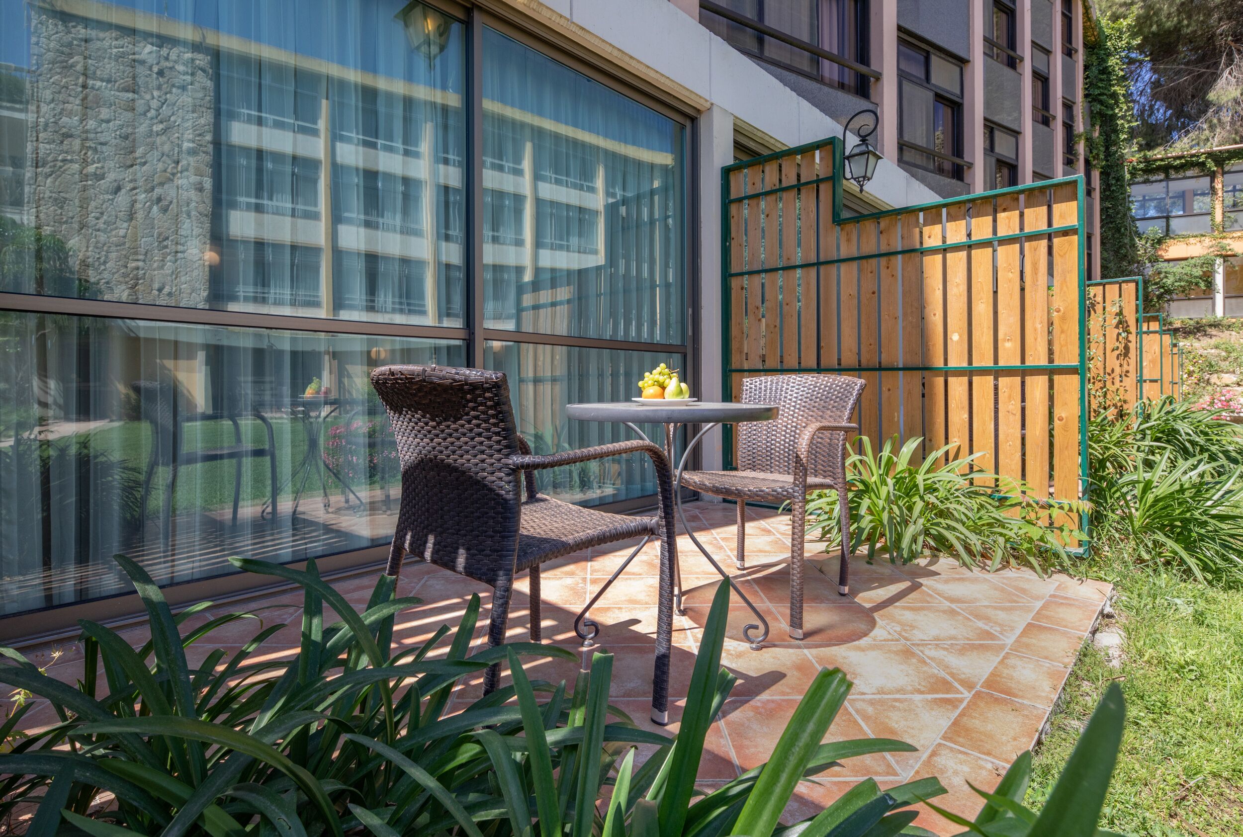 garden room | terrace/patio