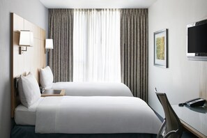 Standard Room, 2 Single Beds - Club Quarters Hotel, Trafalgar Square (London)