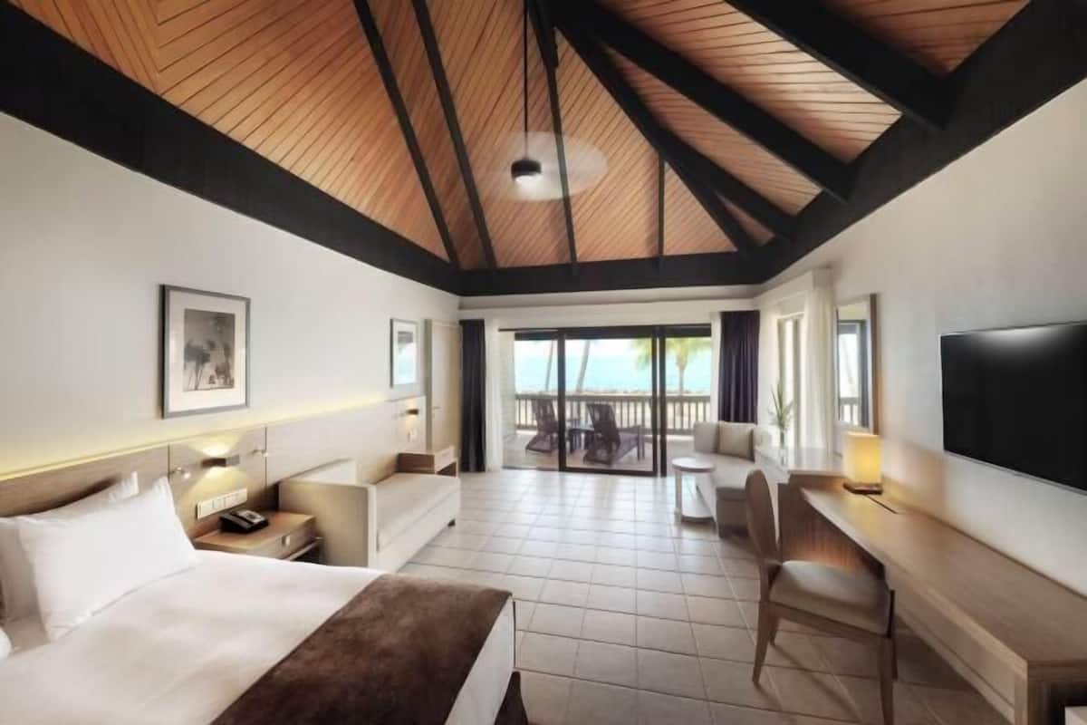 Ropa de cama de alta calidad y minibar