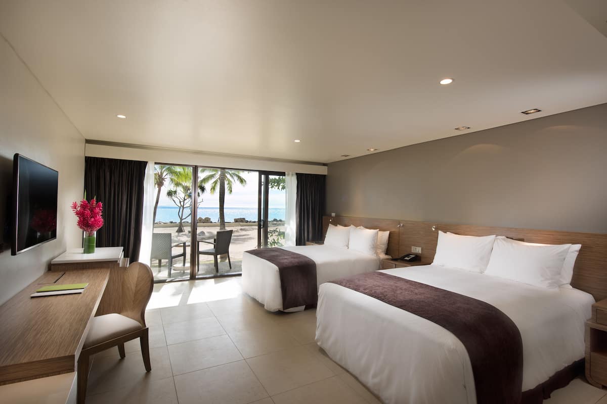 Ropa de cama de alta calidad y minibar