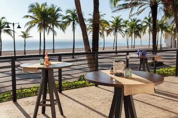 Breakfast, lunch, dinner served; ocean views at The Ritz-Carlton, Fort Lauderdale