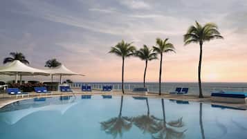 Outdoor pool, pool umbrellas