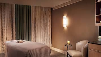 커플 트리트먼트룸, 전신 트리트먼트, 수치료, 아로마테라피, 핫스톤 마사지, 바디 랩