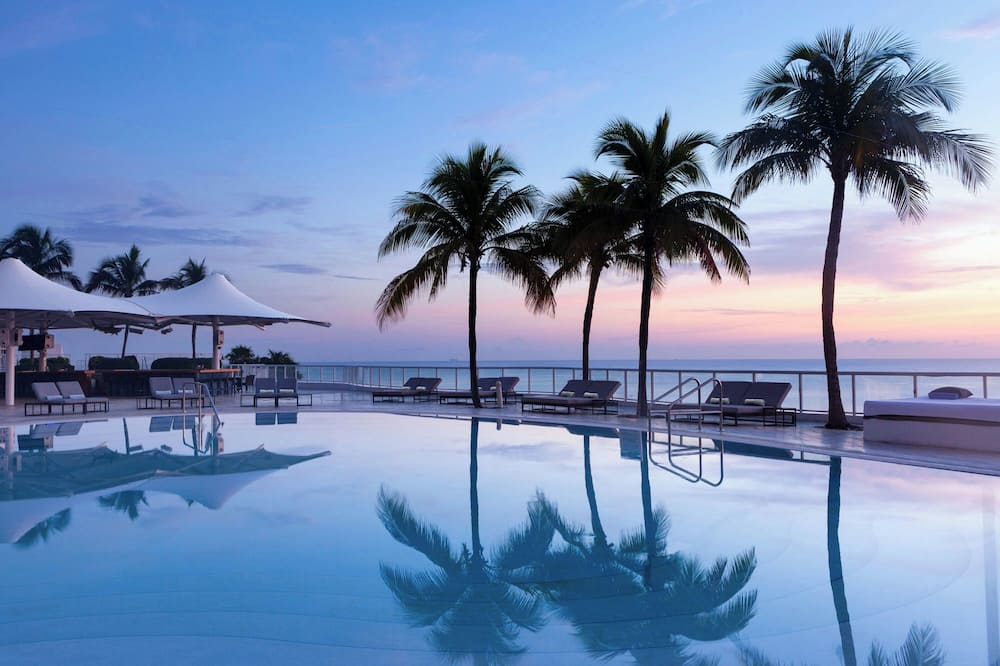 luxury hotels in Fort Lauderdale
