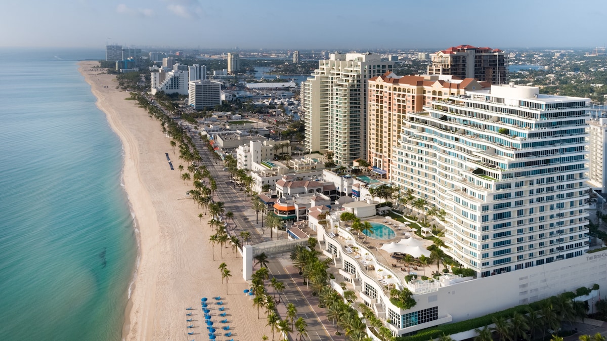 Top 5 Places to Stay in Fort Lauderdale