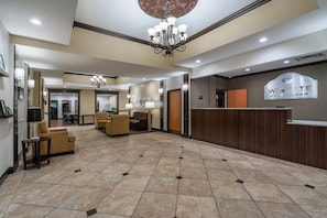 Lobby - Wingate by Wyndham Bowling Green (Bowling Green)