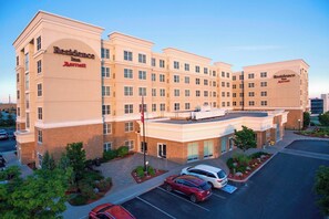 Exterior - Residence Inn by Marriott Toronto Vaughan (Vaughan)