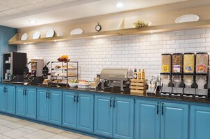 Desayuno completo incluido todos los días 