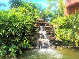 Deluxe Room, Balcony, Mountain View | Balcony view